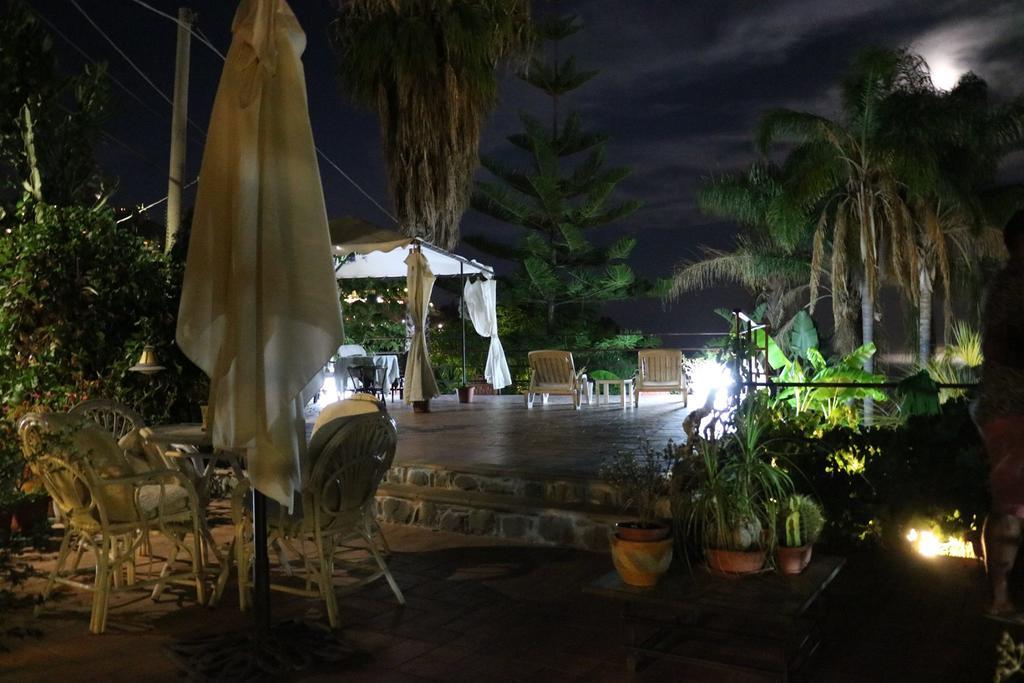 Holidaysora Taormina - Il Giardino Di Graziella Exterior photo